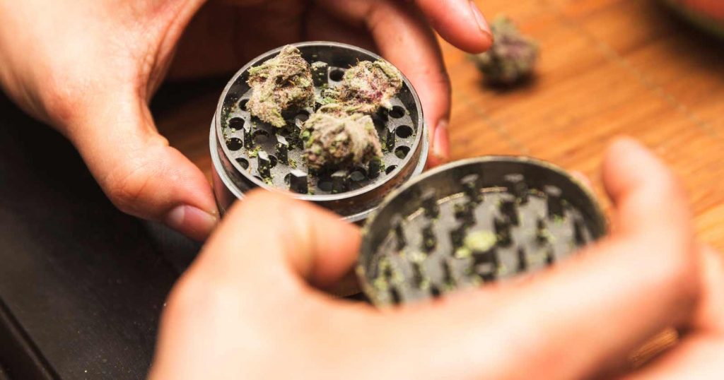 Qué es un grinder y para qué sirve