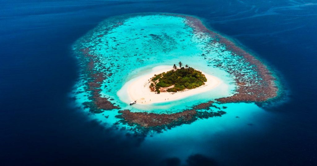 Qué es un atolón